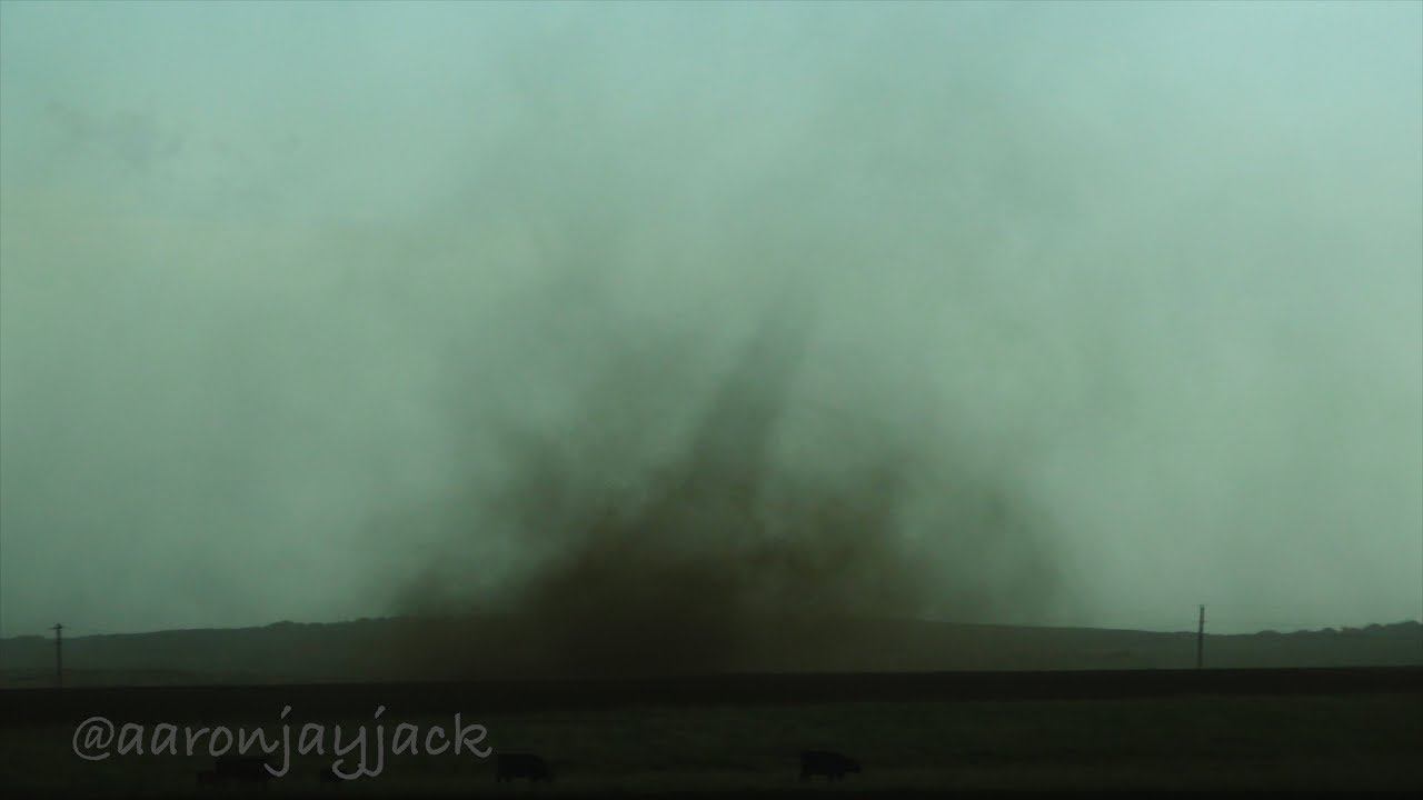 Tornado Warned Monster Classic Supercell with Spouts & Gustnadoes ...
