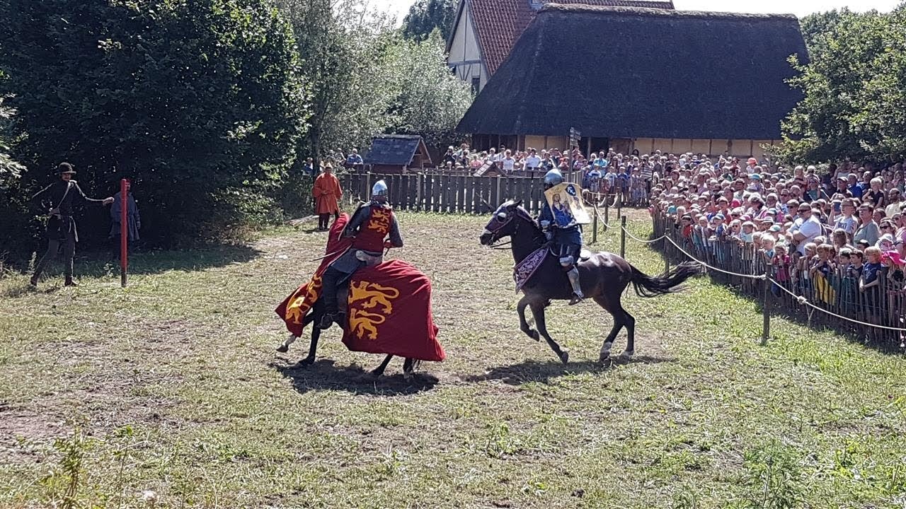 Riddertoernooi in preHistorisch Dorp