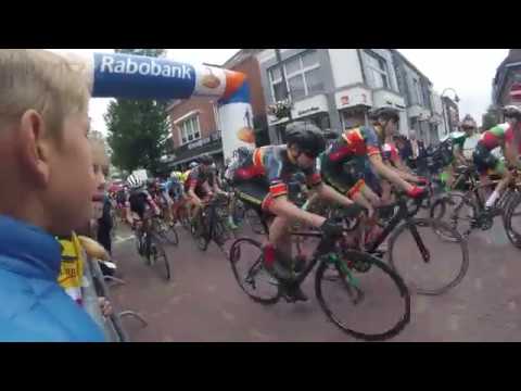 Jurre Weber uit Swifterbant presteert ’t best bij NK wielrennen voor de jeugd