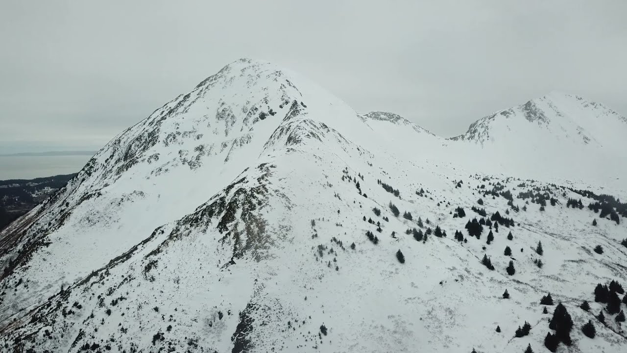 Смотреть «HD Drone Video of Kodiak, Alaska» на YouTube Смотреть «HD Drone Video of Kodiak, Alaska» на YouTube