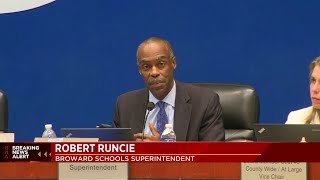 Broward County School Board votes to keep Robert Runcie as superintendent