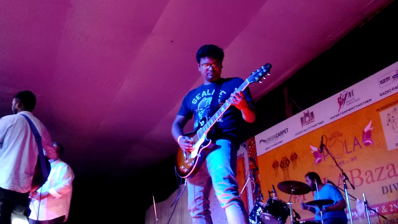 Mehbooba Mehbooba Live - YouTube