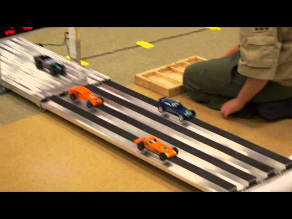 dino-racer-in-pinewood-derby-youtube