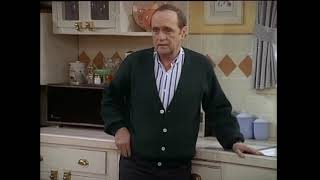 Bob Newhart should be humiliated by the actions of his pet cat... but he isn't... by Roadside Television 565 views 2 years ago 38 seconds