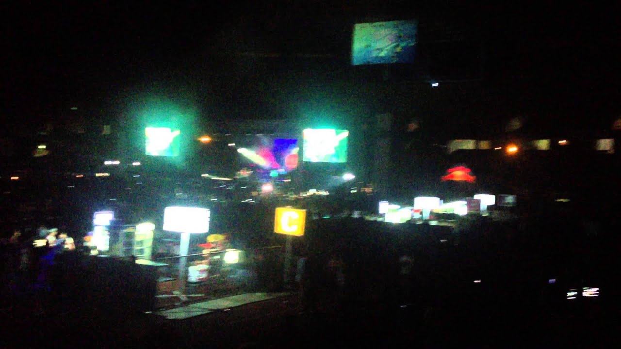 Steve Morse - Contact Lost [Guitar solo @ Tbilisi Open-Air 2013 ] - YouTube