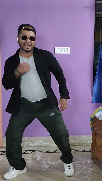 Bure Bure hum 😎 dance cover #arash #bluffmaster #dance #thekapilsharmashow #krushna#dancer #trending