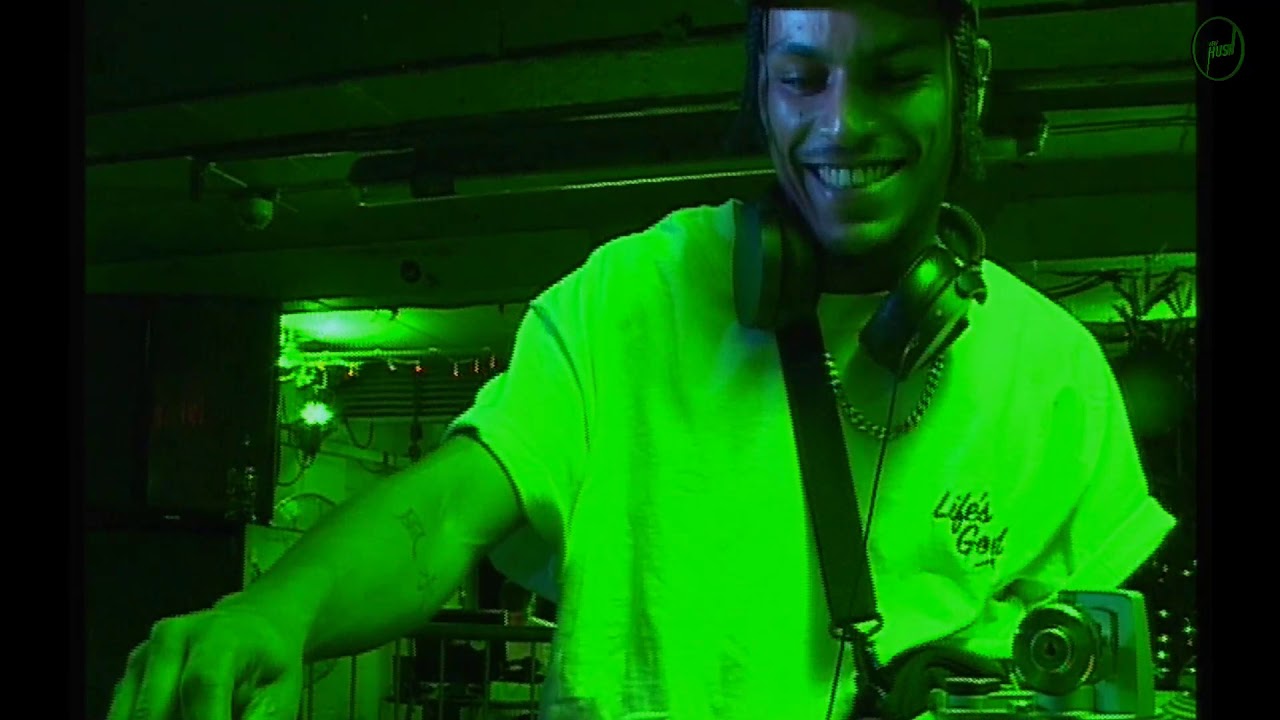 Luke Warm at Keep Hush  Live: Trudy.JPG Presents