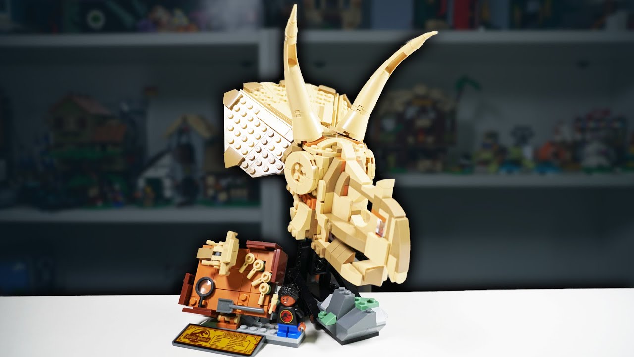 くみみ1113 Building LEGO Jurassic World (76969) Dinosaur Fossils Triceratops