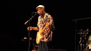 Buddy Guy   &quot;Born To Play Guitar&quot;