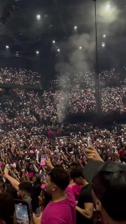 Gag City Paris OMG Nicki Minaj Sold Out Minaj YouTube nicki-minaj-sold-out-concert-youtube