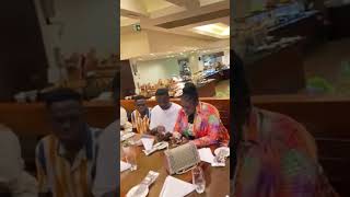 Watch how Tracey Boakye sprayed $5000 on Shugatiti at her birthday dinner inside kempinski