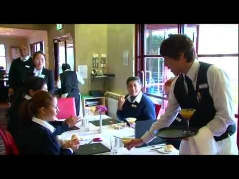 study-hotel-and-event-management-in-the-blue-mountains-and-sydney