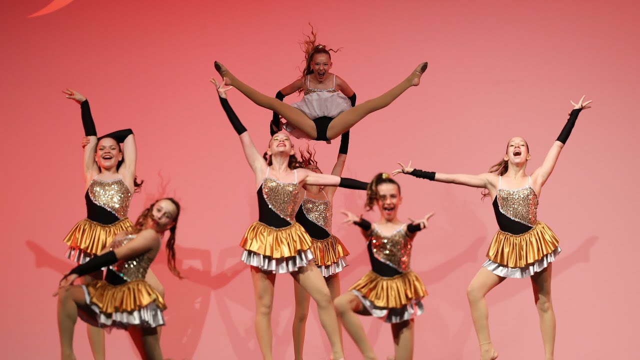 “Footloose” DWC 2023 Portugal - studio style