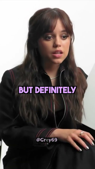 jenna ortega in stuck in the middle 🫣😱