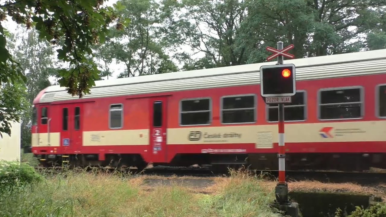 Železniční přejezd/Railroad crossing Lány #1