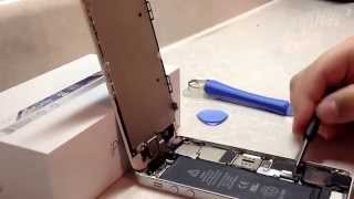 REPLACING IPHONE BATTERY!! ALMOST EXPLODES!!