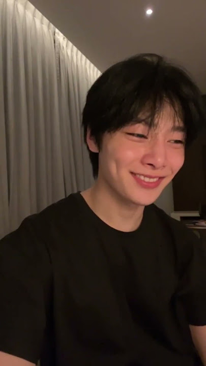 'I don’t speak English, but I love STAY”  ©Yang Jeongin, 2024-10-17. #jeongin #jeonginskz #straykids