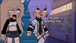 He just wants a kiss ! // Meme Gacha Life // Not og // Ft: @myirlfriend //