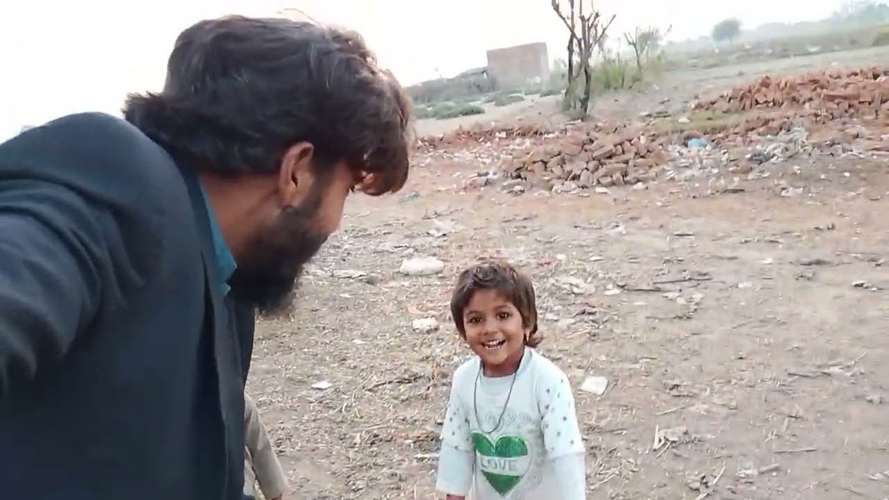 Bacho ke Sath cricket 🏏 khel rha ho 😄😄