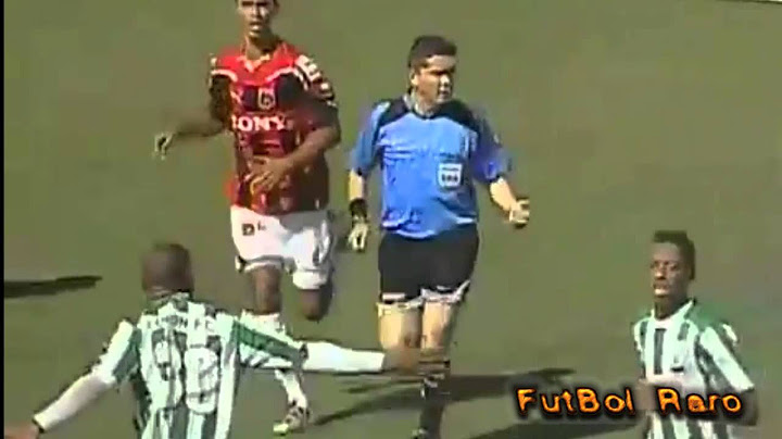 INCREÍBLE falla del arbitro