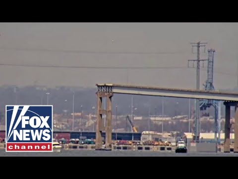 Witness describes 'horrific scene' after Baltimore bridge collapsed