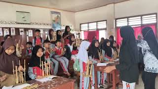 Download Lagu Angklung Warung Pojok  MP3