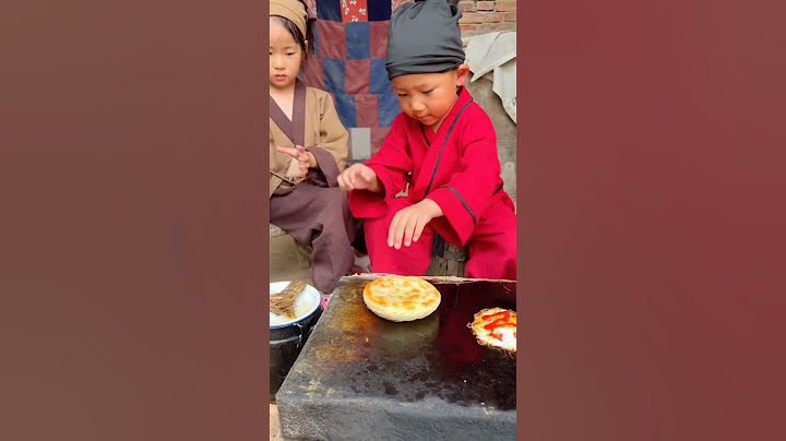 Chinese Burger Egg Pan Chili Sauce