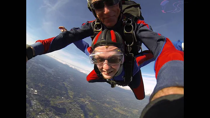 Phillip Baxter's Tandem skydive!