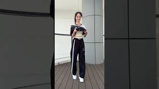 Elegant Navy Jumpsuit | SophisticatedStyle with Modern Minimalist Design