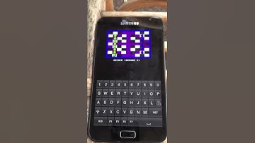 Commodore 64, Archon on Samsung Galaxy Note with Frodo C64 emulator