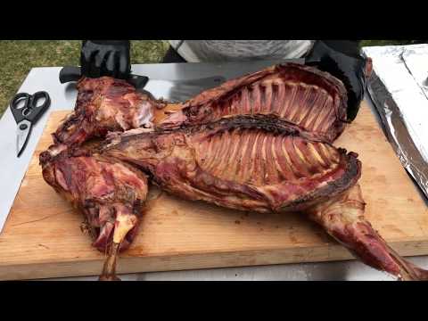 Videó: Hogyan Főzzünk Bárány Kebabot A Grillen