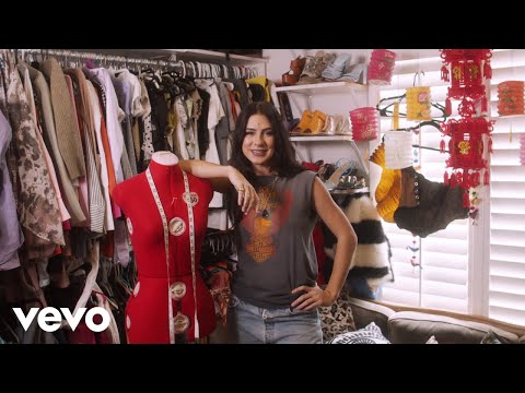 Kassi Ashton - The Look: Episode 12: Black Motorcycle Outfit