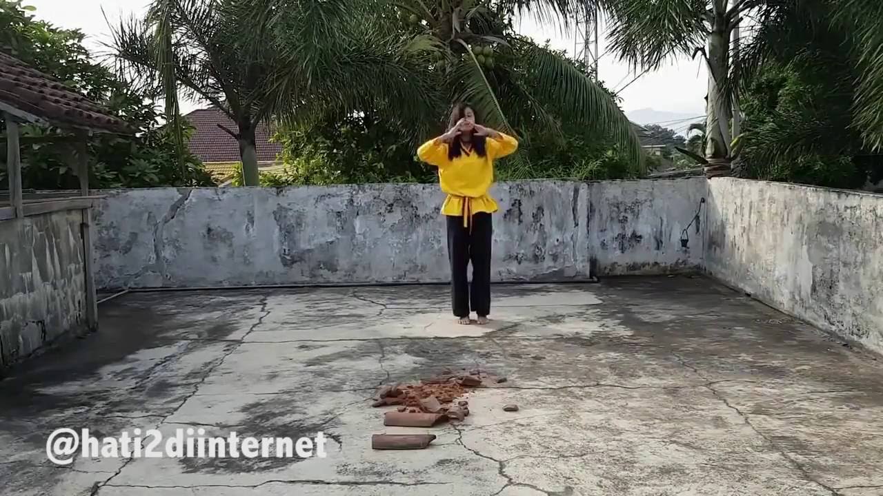 Tenaga Dalam - YouTube
