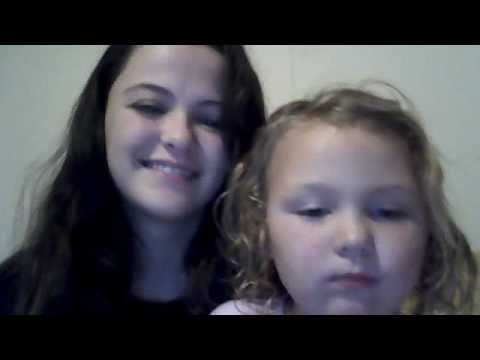 ChRiStY4t5's webcam video November 25, 2010, 10:18...