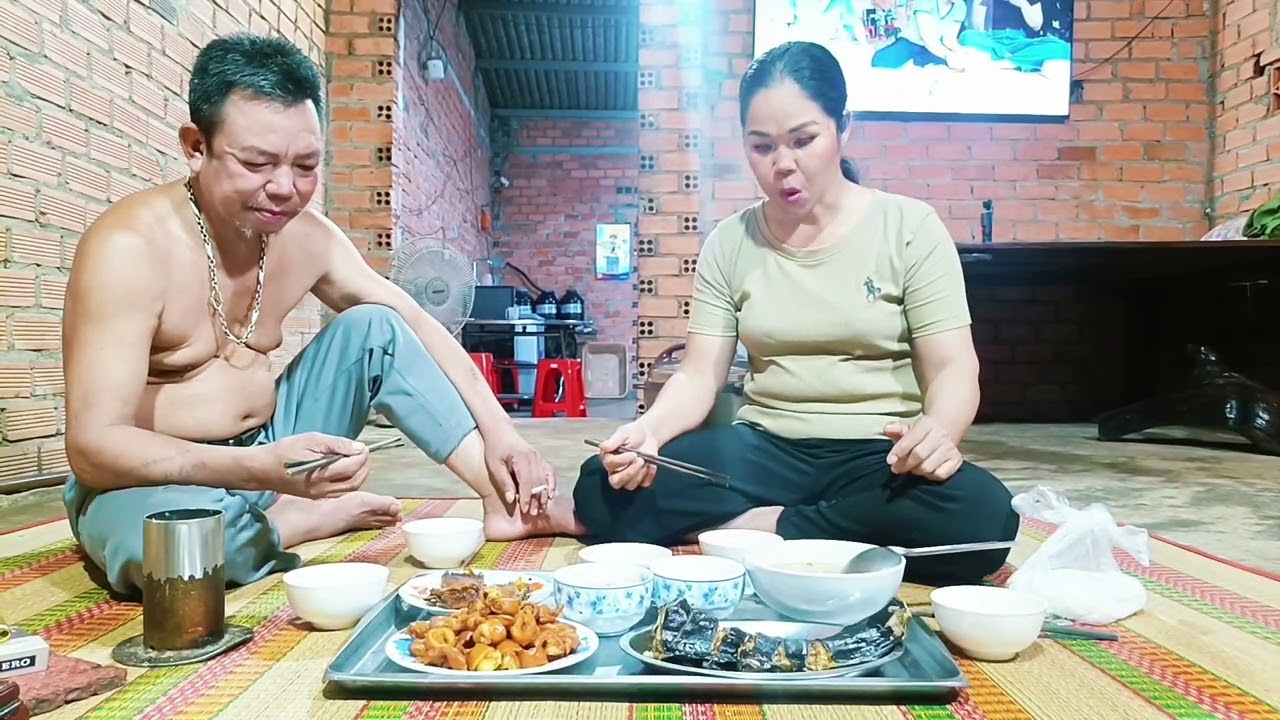 Khấu lình lòng già phá nấu chua ngọt vào đúng chiều mưa đầu năm 