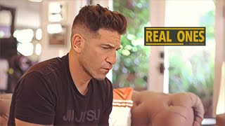 Antiwar Russian citizen tells Jon Bernthal what police do to protesters