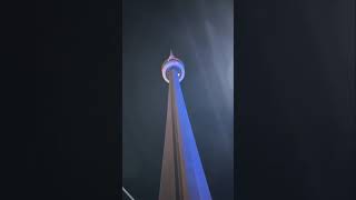 #toronto #downtown #ontario #nightvibes #nightwalk #canada #music #uzbekcanada #art #vacation