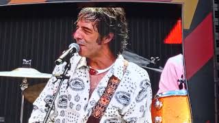 Video thumbnail of "Pesado y estúpido - Sidonie teloneando a los Rolling Stones (Madrid, 01.06.22)"