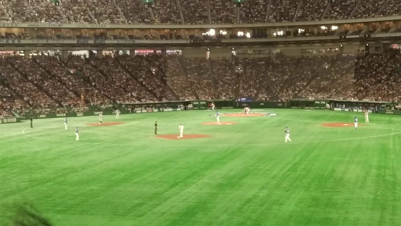 プレミア１２　現地にて山田逆転３ラン（音量注意）