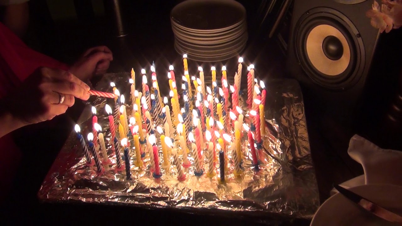 С каждым годом твой торт горит все ярче картинки