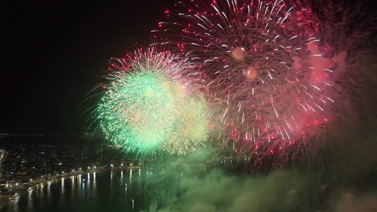ANO NOVO 2026, QUEIMA DE FOGOS EM RIO DAS OSTRAS