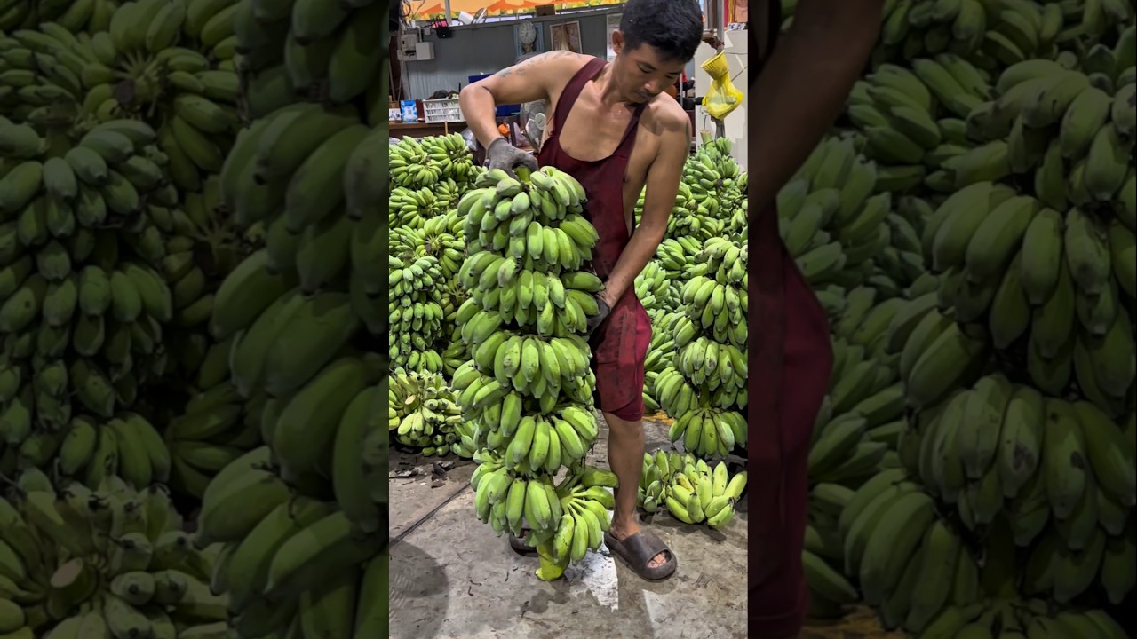 Thai Banana Stem Cutting Skills - FruitCutting Skills
