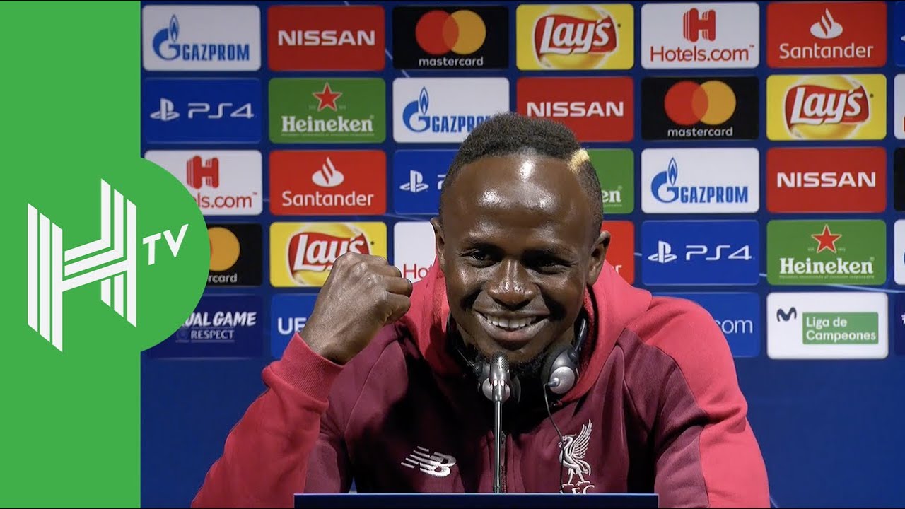 Sadio Mane: Ronaldinho is my hero! - YouTube