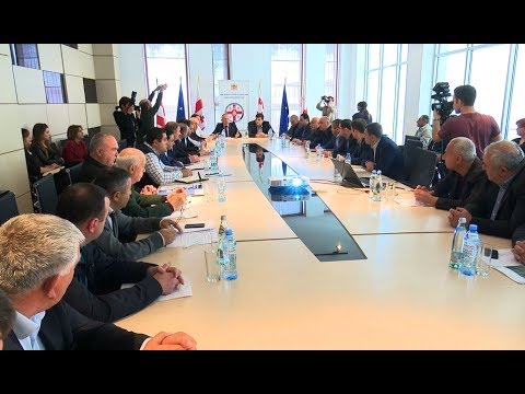 20.04.2018 გარემოს დაცვის მინისტრის მოადგილე ქვემო ქართლის მუნიციპალიტეტის მერებს შეხვდა