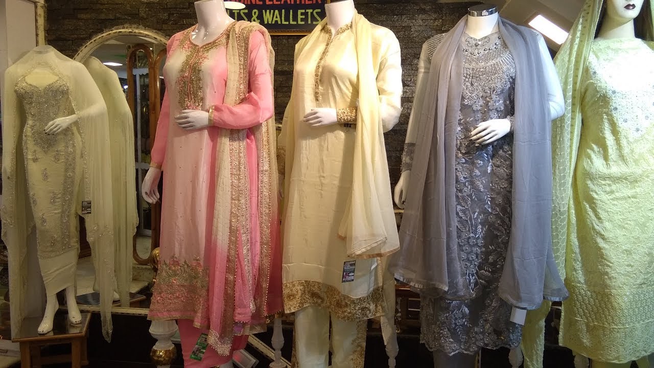 Shopping complex in Srinagar Kashmir - YouTube