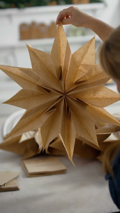 How to Make a Holiday Paper Star - TinkerLab