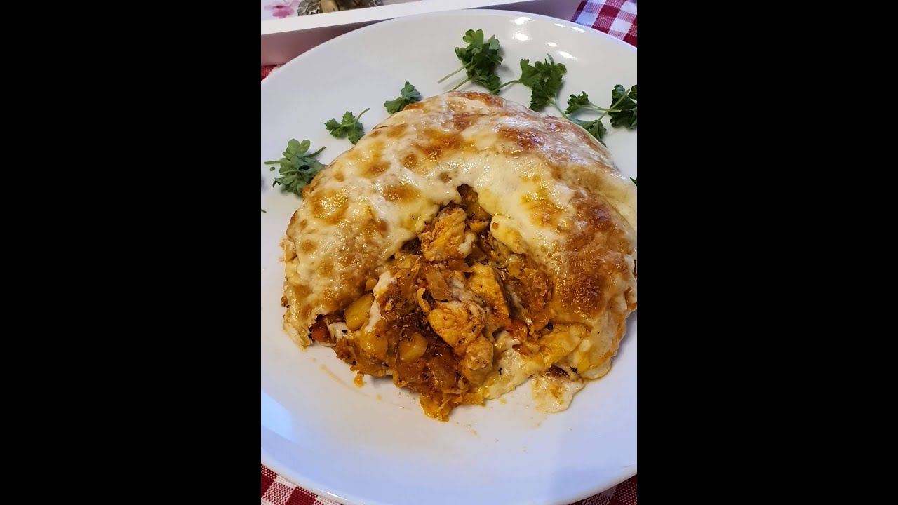 Yemek Tarifi Sultan Kebabı, Lezzetli mi  lezzetli sofranızın gözdesi olacak Tadıyla bir şaheser.