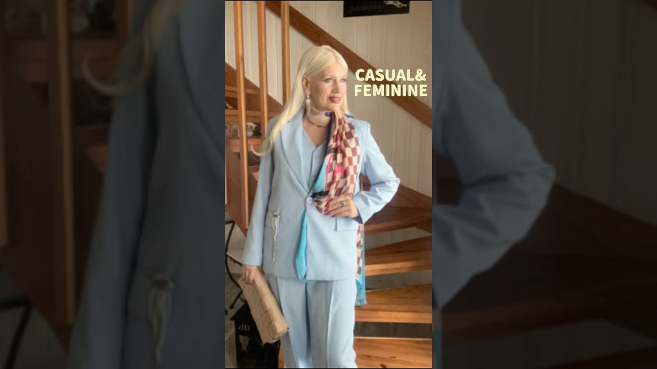 Костюм — это база. А женственность создаём мы сами 