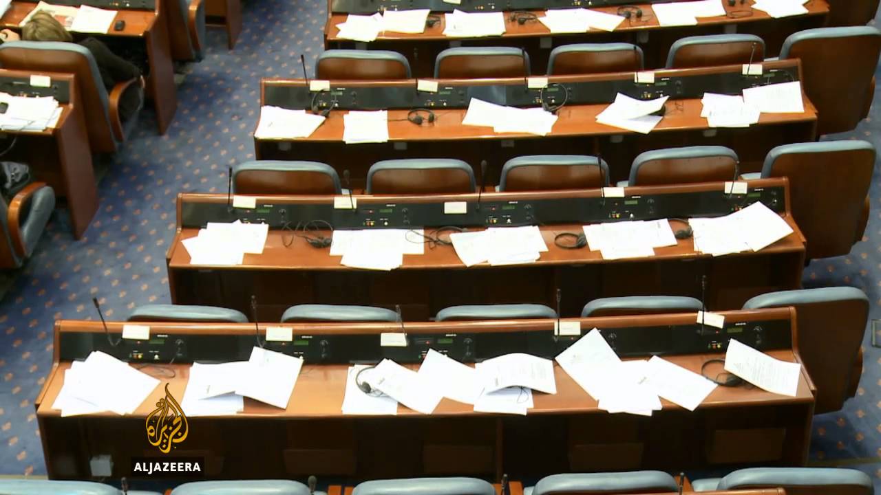 المعارضة لا تتخلى عن مقاطعة الانتخابات - الجزيرة البلقان