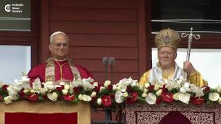 Pope Leo XIV attends Orthodox Divine Liturgy in Istanbul